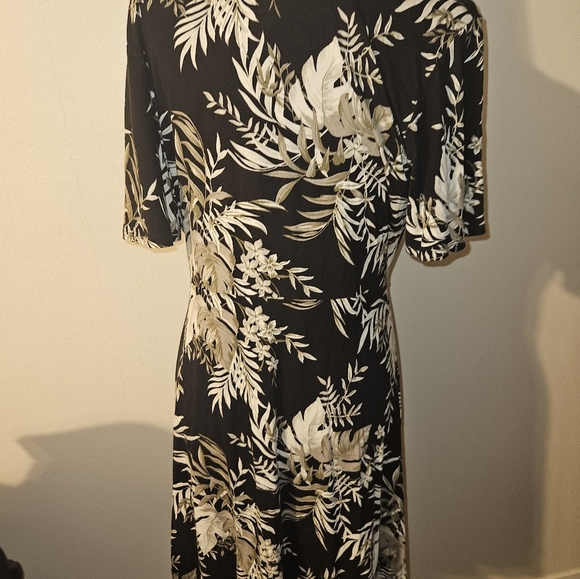 41 Hawthorn Womans V Neck Short Sleeve Dress Size Xl - Picture 6 of 11